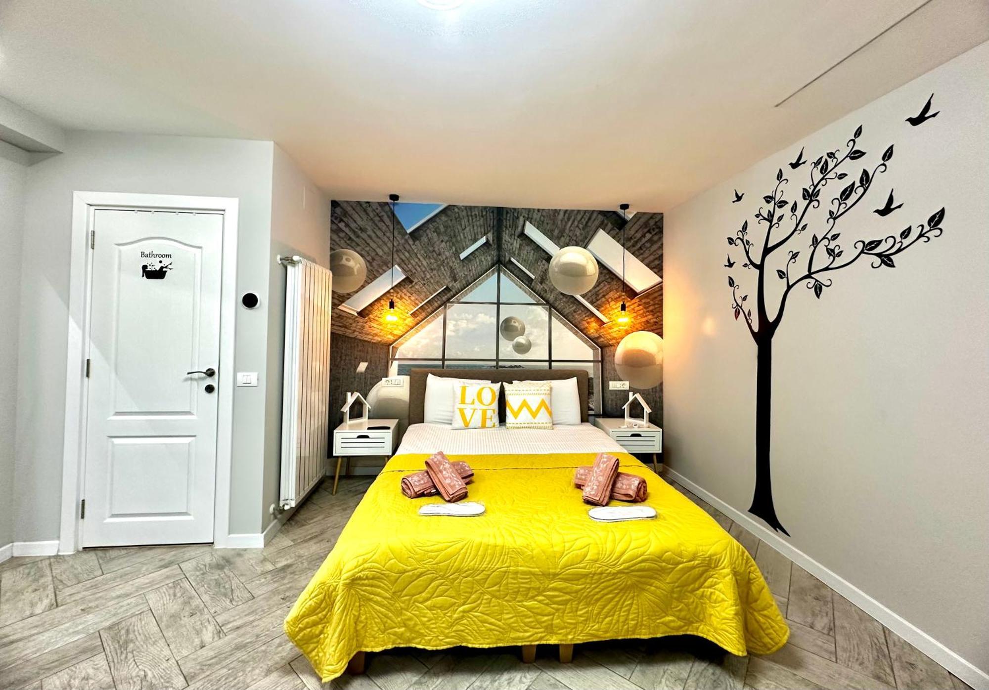 Stay Inn Central Brasov Ap 4 Exterior photo